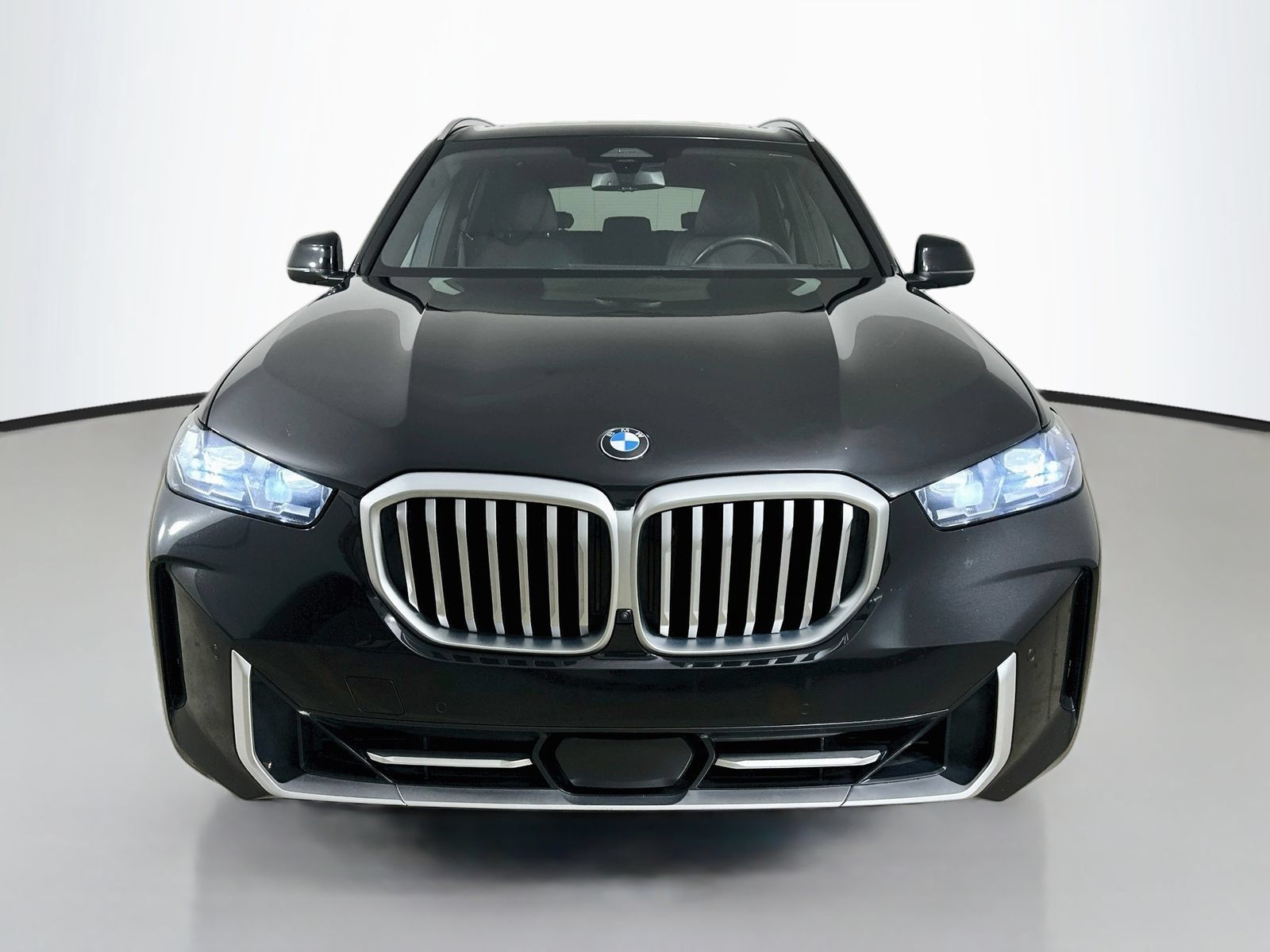 Used 2025 BMW X5 xDrive40i AWD/4WD image 2