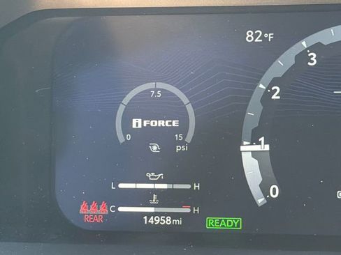 Used 2024 Toyota Tacoma TRD Pro AWD/4WD image 36