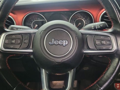 Used 2021 Jeep Gladiator Rubicon w/ Trailer Tow Package image 12