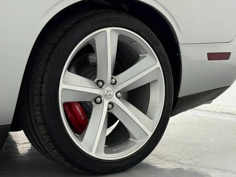 Used 2008 Dodge Challenger SRT8 RWD image 50