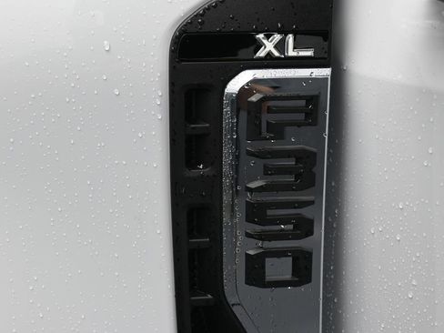 New 2026 Ford F350 XL w/ XL Chrome Package image 11