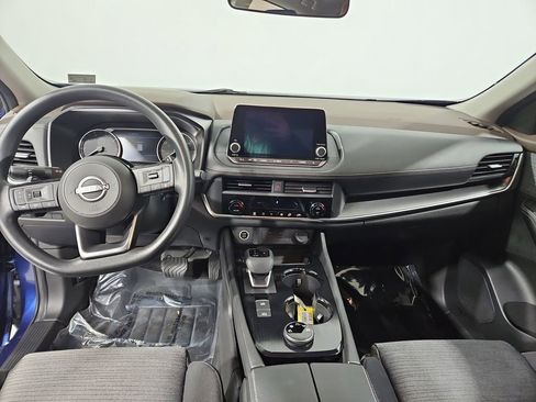 Certified 2023 Nissan Rogue SV image 14