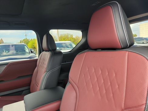 New 2026 INFINITI QX80 Autograph image 10