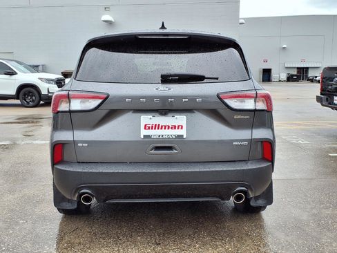 Used 2022 Ford Escape SE w/ SE Sport Appearance Package AWD/4WD image 23