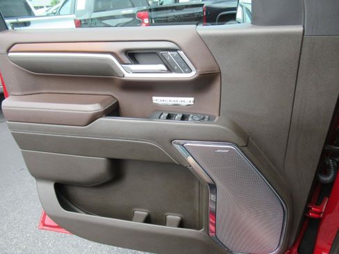 Certified 2024 GMC Sierra 1500 Denali w/ Denali Reserve Package RWD image 23