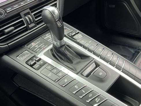 Used 2021 Porsche Macan GTS w/ Sport Chrono Package image 29