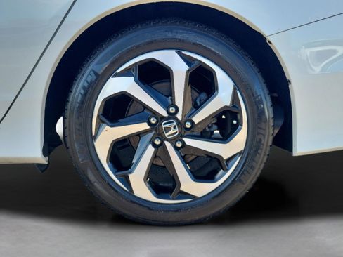 Used 2016 Honda Accord EX-L image 8