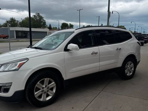 Used 2014 Chevrolet Traverse LT FWD image 10