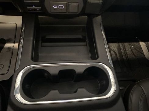Used 2019 Chevrolet Silverado 1500 LT Trail Boss AWD/4WD image 26