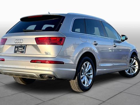 Used 2017 Audi Q7 3.0T Premium Plus image 12