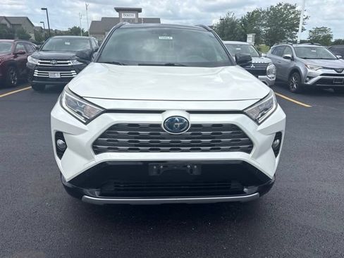 Used 2019 Toyota RAV4 XSE w/ Carpet Mat Package AWD/4WD image 2