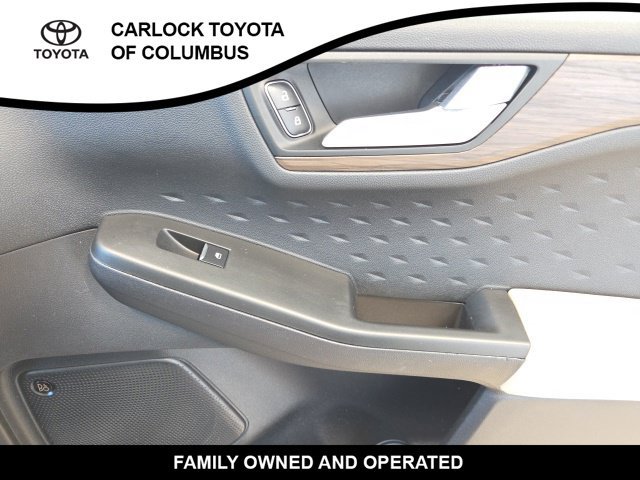 Used 2020 Ford Escape Titanium AWD/4WD image 20