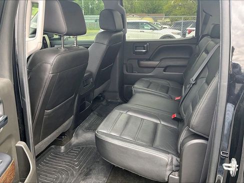 Used 2017 GMC Sierra 1500 Denali w/ Denali Ultimate Package AWD/4WD image 11