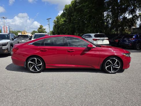 Used 2019 Honda Accord Sport image 2