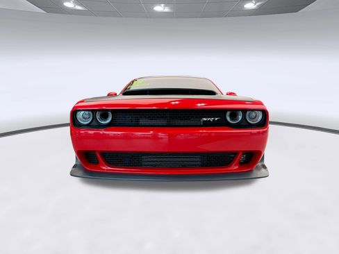 Used 2018 Dodge Challenger SRT Demon RWD image 5