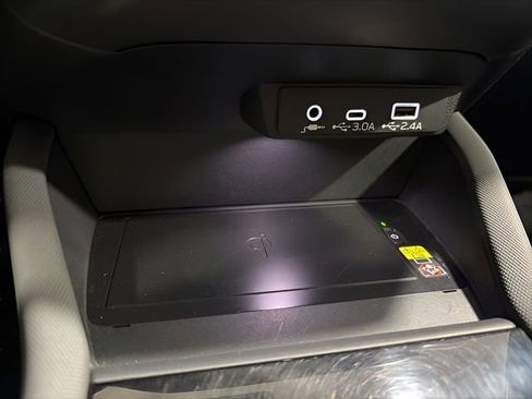 Certified 2025 Subaru Forester Premium AWD/4WD image 19