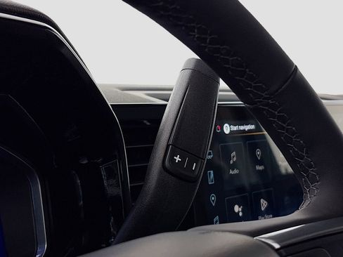 New 2026 Chevrolet Silverado 3500 LTZ w/ LTZ Premium Package image 17