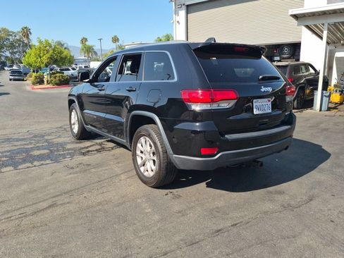 Used 2021 Jeep Grand Cherokee Laredo RWD image 8