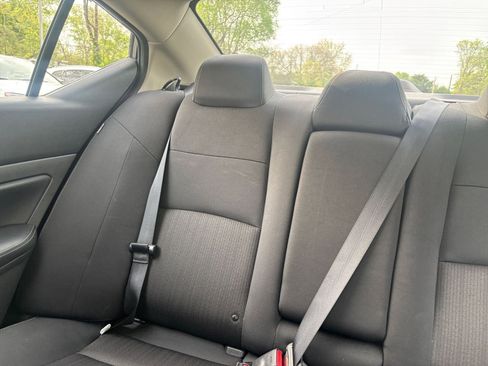 Used 2025 Nissan Altima 2.5 SV image 38