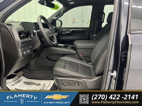 Used 2025 Chevrolet Tahoe RST w/ RST Capability Package AWD/4WD image 9