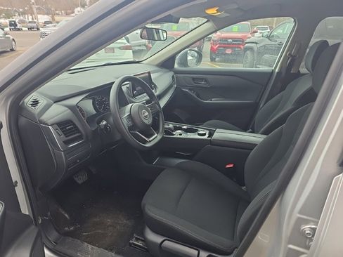 Certified 2024 Nissan Rogue S image 14