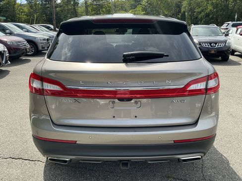 Used 2018 Lincoln MKX Reserve w/ Lincoln MKX Climate Package AWD/4WD image 6