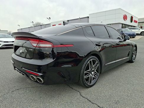 Used 2023 Kia Stinger GT2 image 4