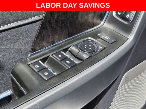 Used 2024 Ford F250 Lariat AWD/4WD image 12