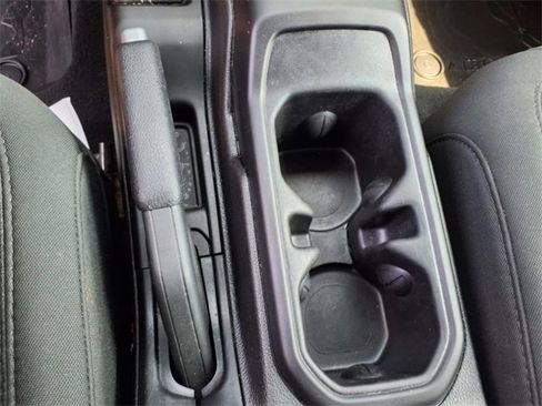 Used 2018 Jeep Wrangler Unlimited Sahara w/ Dual Top Group image 20