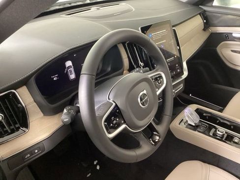 New 2026 Volvo XC90 T8 Plus w/ Protection Package Premier image 10