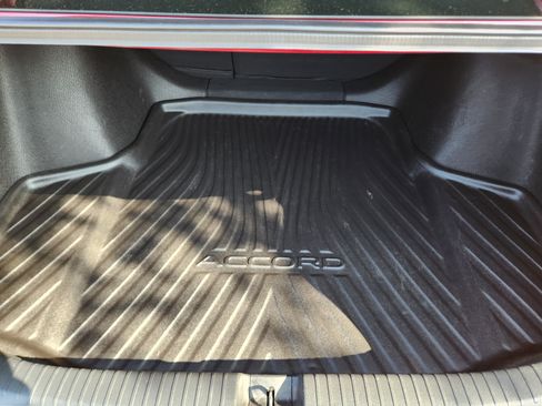 Used 2024 Honda Accord EX image 30