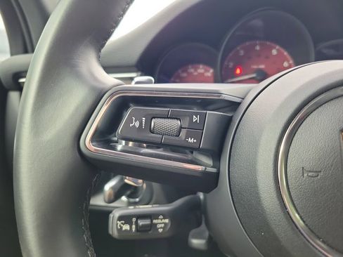 Used 2024 Porsche Macan Turbo image 22