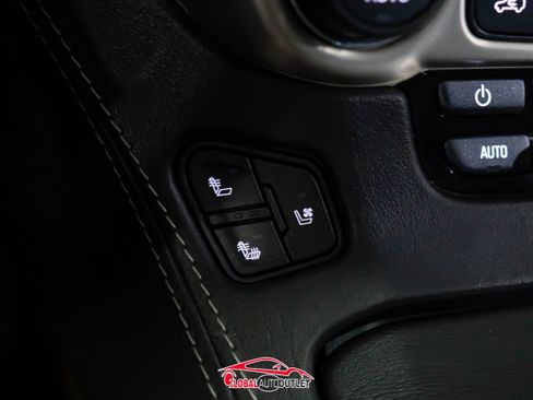 Used 2019 GMC Yukon XL Denali w/ Denali Ultimate Package image 34