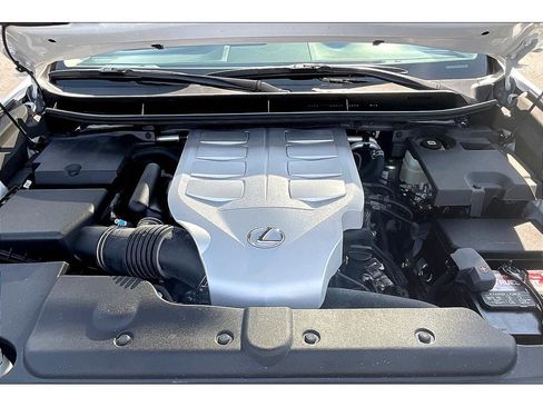 Used 2021 Lexus GX 460 Premium image 12