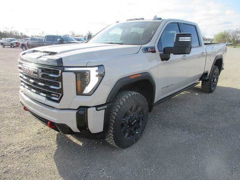 New 2026 GMC Sierra 3500 AT4 w/ AT4 Premium Plus Package image 11