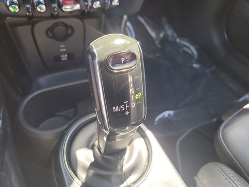 Used 2022 MINI Cooper S image 25