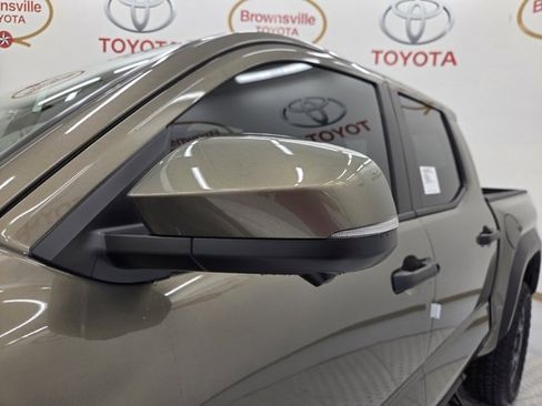New 2026 Toyota Tacoma TRD Off-Road image 17