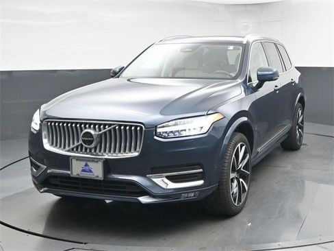 Used 2024 Volvo XC90 B6 Plus w/ Protection Package Premier image 3