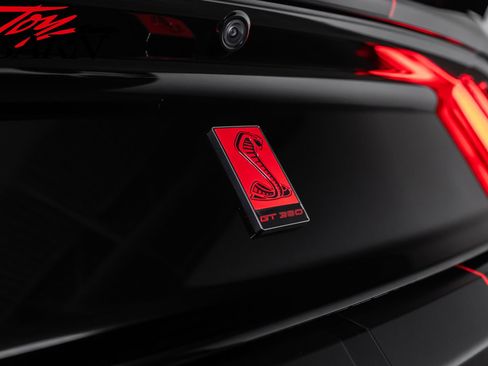 Used 2018 Ford Mustang Shelby GT350R w/ GT350R Equipment Group 920A RWD image 13