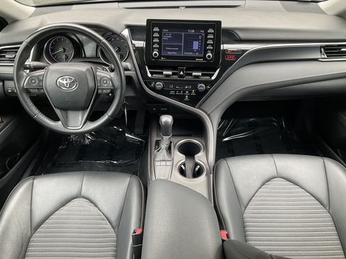 Used 2023 Toyota Camry SE FWD image 23