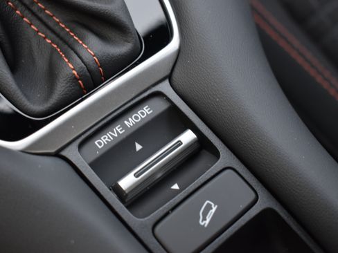 Certified 2026 Honda HR-V Sport image 17