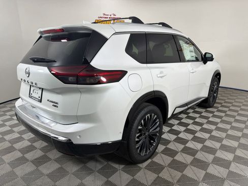 New 2026 Nissan Rogue Platinum w/ Platinum Premium Package image 6