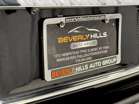 Used 2011 Lexus LX 570 4WD w/ Luxury Pkg image 49