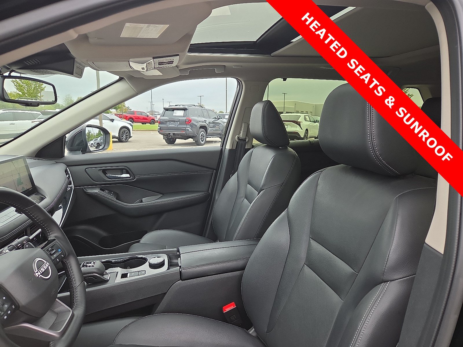 Used 2025 Nissan Rogue SL w/ Tech Package AWD/4WD image 13