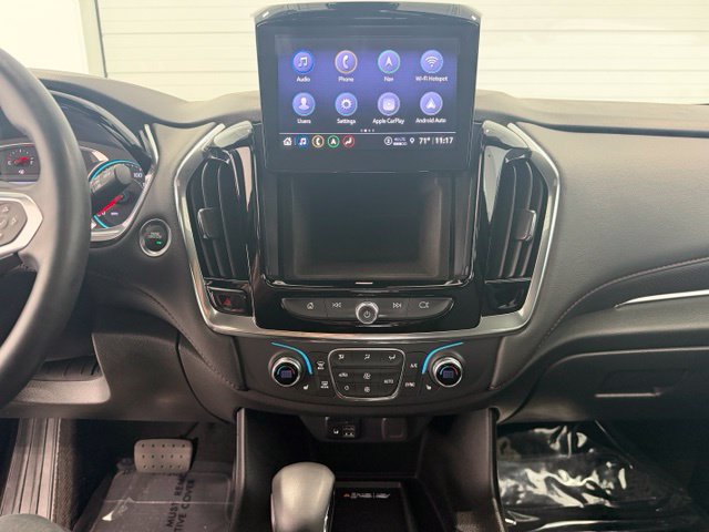 Used 2023 Chevrolet Traverse RS AWD/4WD image 18