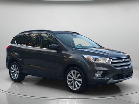 Used 2019 Ford Escape SEL FWD image 38