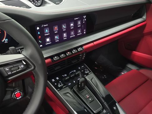 Certified 2025 Porsche 911 Carrera RWD image 15