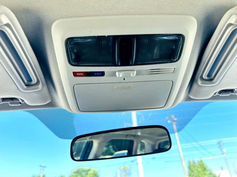 Used 2017 Subaru Forester 2.5i Premium w/ All-Weather Package image 42