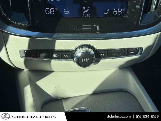Used 2022 Volvo S60 B5 Inscription w/ Advanced Package AWD/4WD image 34