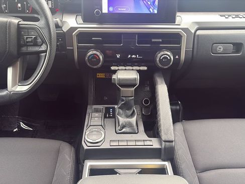 Used 2024 Toyota Tacoma SR5 w/ SR5 Upgrade Package RWD image 15